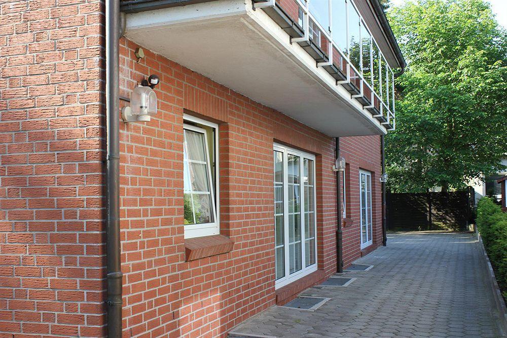 Hotel Altenwerder Hof Amburgo Esterno foto